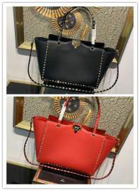 Picture of Valentino Handbags _SKUfw124530819fw